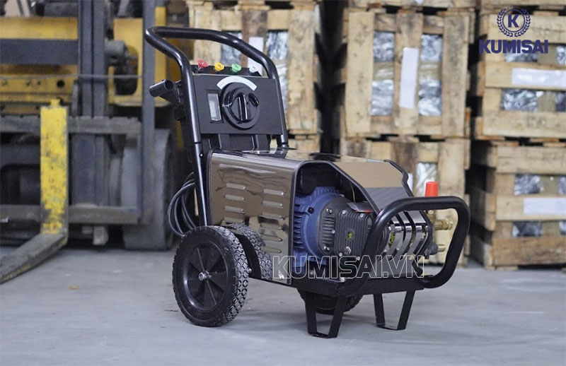 Máy rửa xe cao áp Kumisai 18M17.5-3T4 chính hãng 