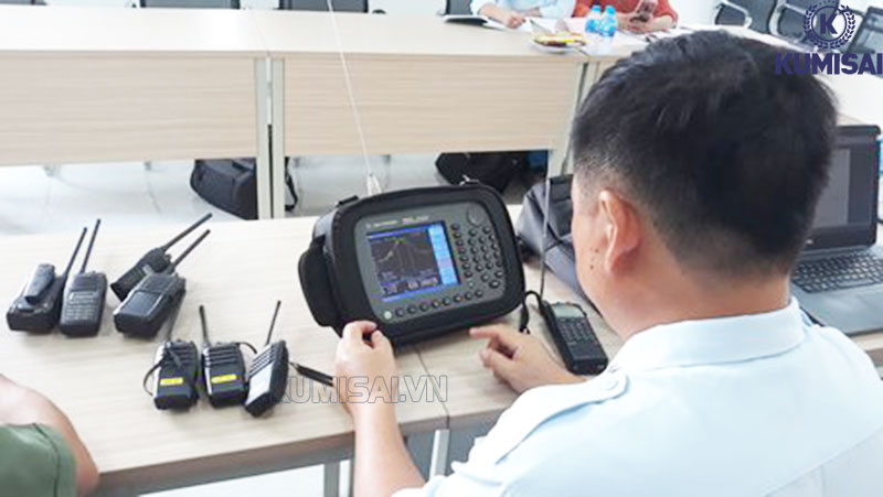 Ứng dụng bộ đàm mini Kenwood trong cuộc sống