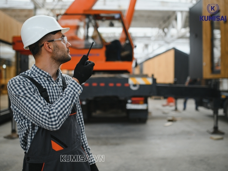 Ứng dụng của bộ đàm cầm tay Kenwood TK-318 trong thực tế