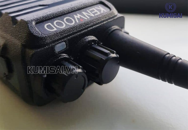 Vận hành với công suất lớn, liên lạc mạnh mẽ