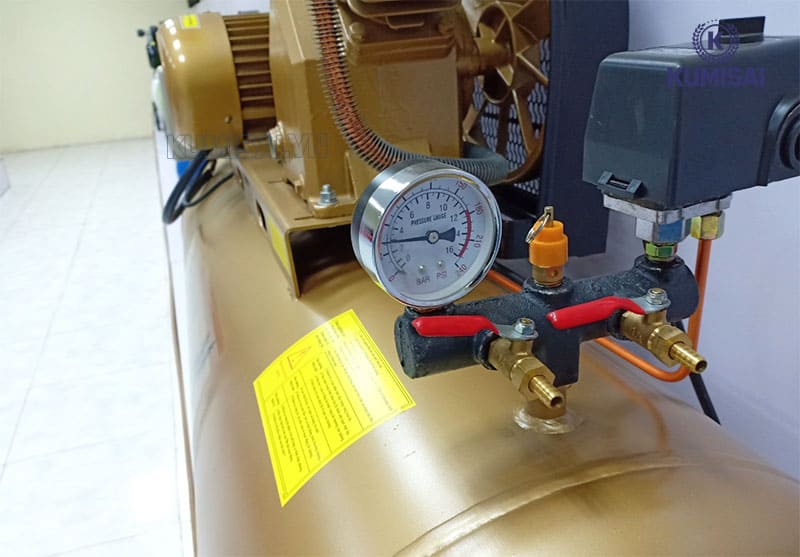 Máy trang bị hệ thống van đảm bảo an toàn tuyệt đối 