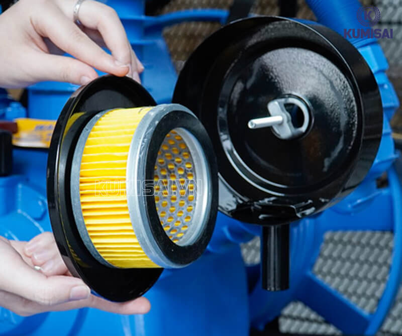 Vệ sinh bộ lọc gió để bảo vệ đầu nén Puma PX20300