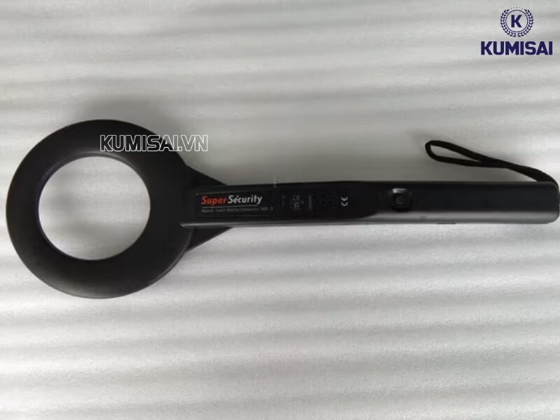 Vệ sinh máy sau khi sử dụng và bảo quản trong hộp đựng chuyên dụng
