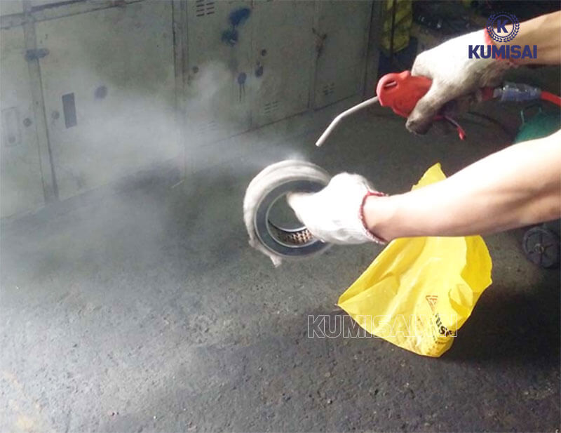 Vệ sinh sạch sẽ bộ lọc theo định kỳ 